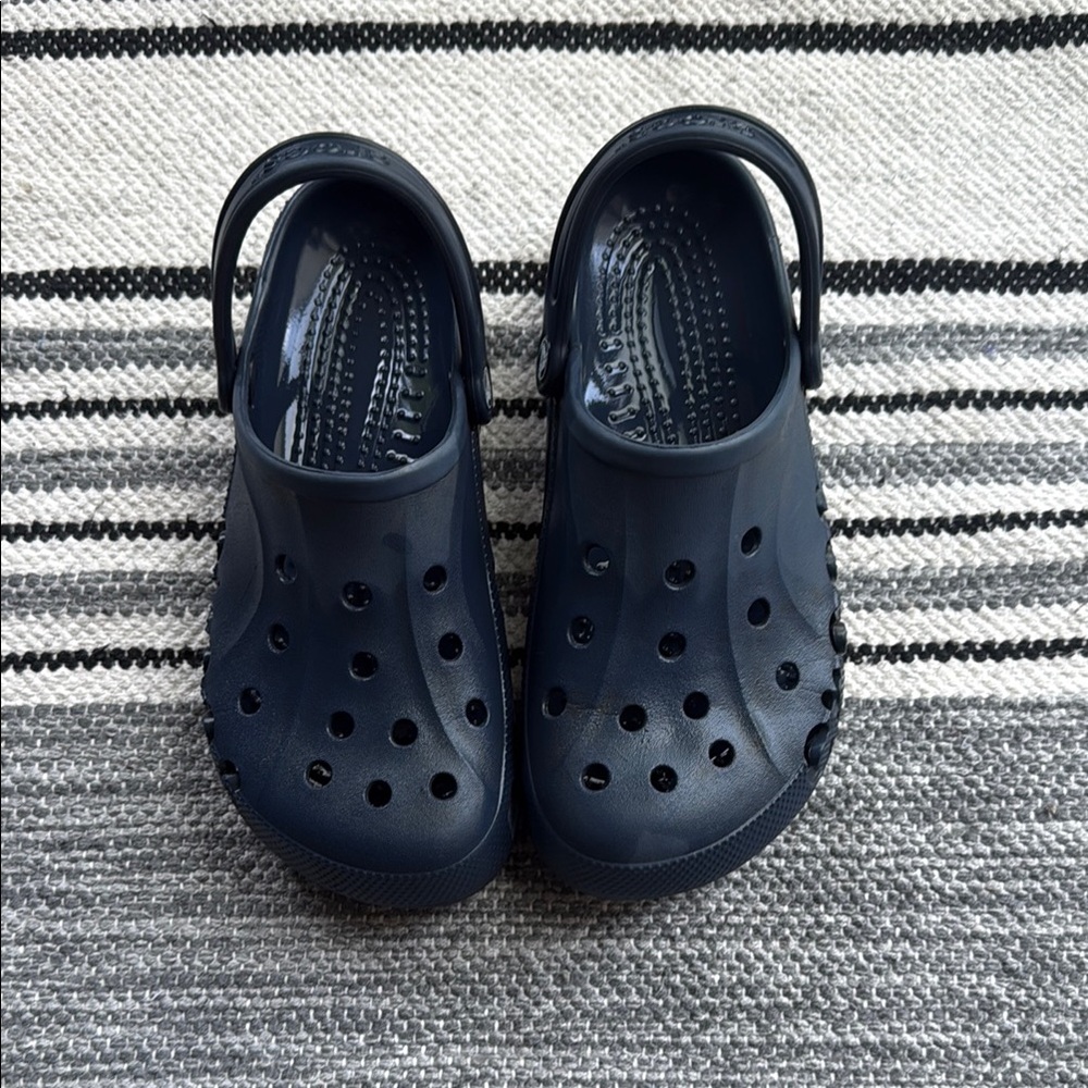 Unisex Navy Blue Clogs.